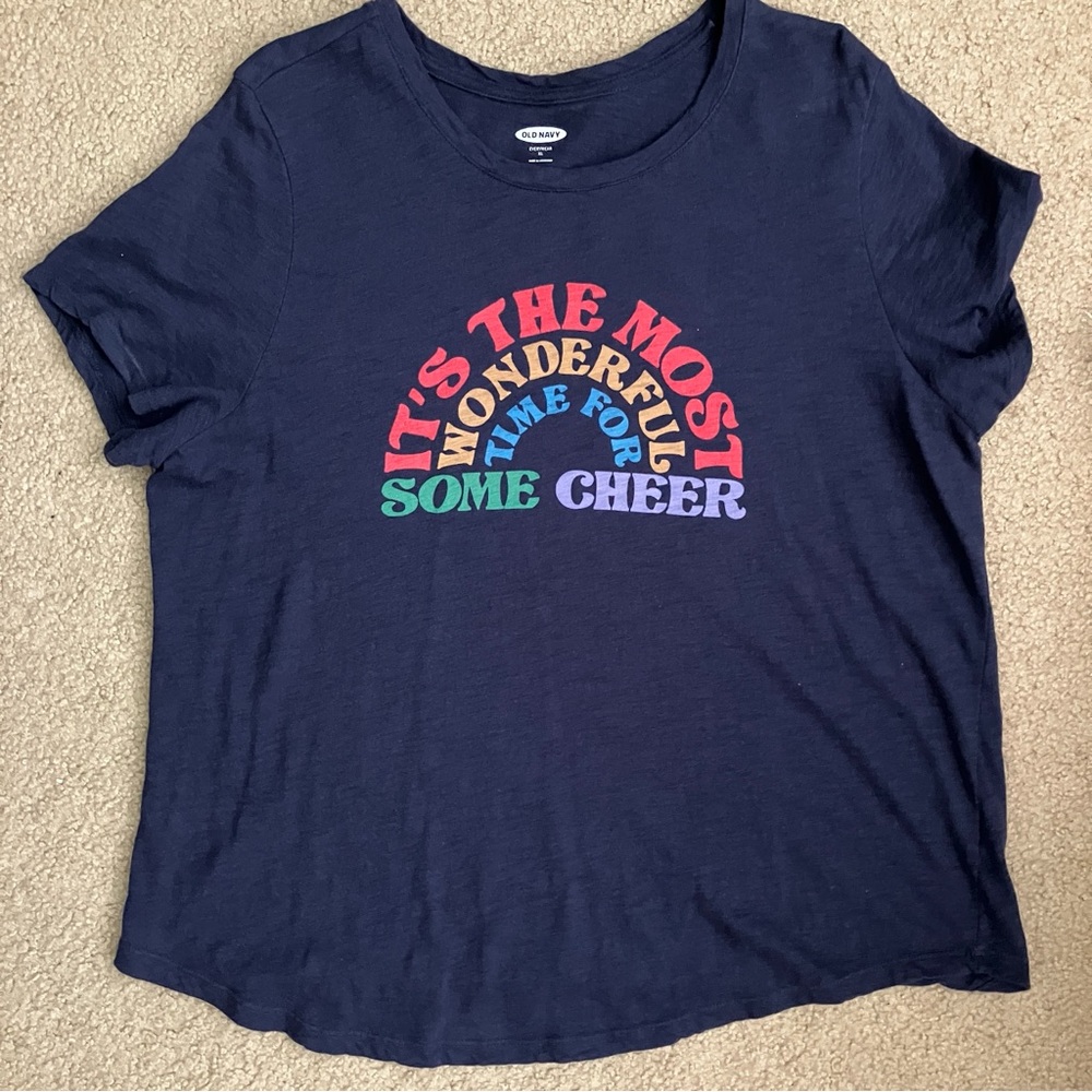 Old Navy women’s navy every wear XL graphic t-shirt